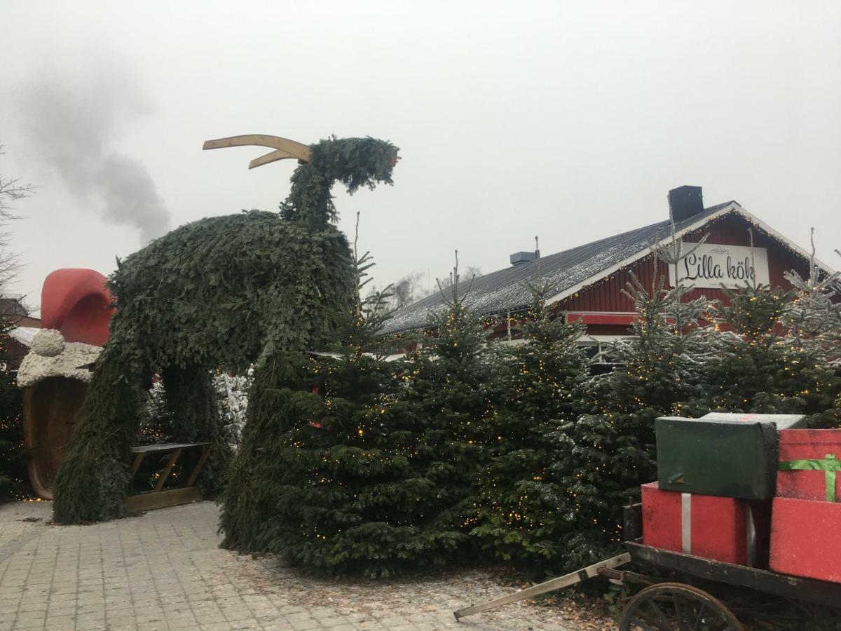 Cozy House In Kosta Center Surrounding With Swedish Nature ภายนอก รูปภาพ